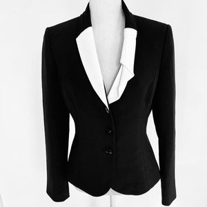 NWT Elie Tahari 6 tailored black jacket